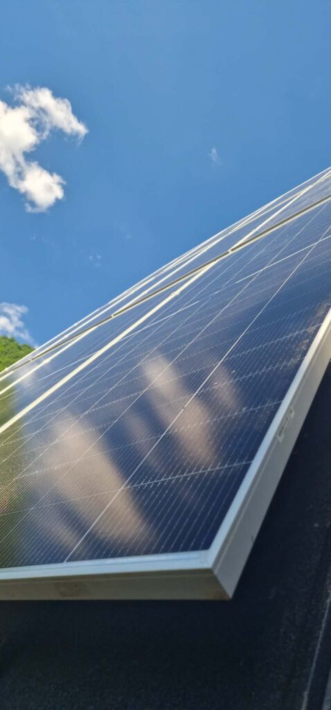 Cât produce un sistem fotovoltaic de 5 kW